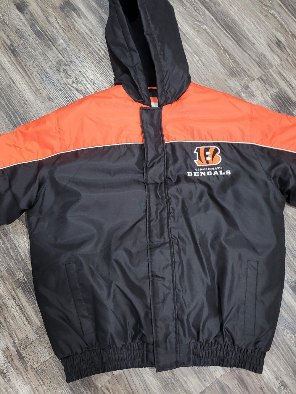 NFL Cincinnati warm Full Zip hooded Jacket Coat Size XL